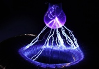 Беспроводная передача электроэнергии. Будущее энергетики или сказка?