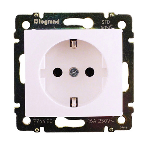 Силовая розетка - Valena - 2К+3 - на винтах - 10/16 А - 230/250 В~ - белый - арт. 774420 фото